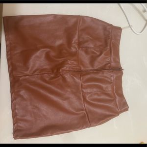 Windsor faux leather skirt